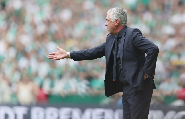 Carlo Ancelotti: Arturo Vidal volvió cansado y triste