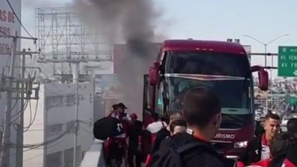 Bus que trasladaba a Iturra, Lichnovsky y el plantel de Necaxa sufrió incendio en la carretera