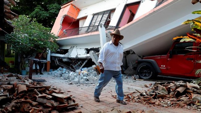 Sube a 90 el número de muertos por el terremoto en México