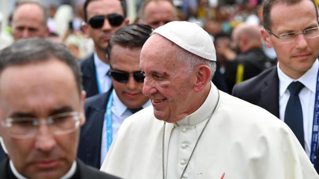 El papa pidió que se rechace todo tipo de violencia en vida política de Venezuela