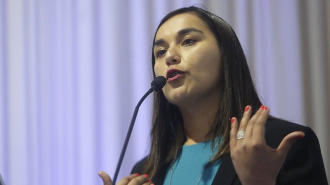 Colegio Médico busca separar a profesionales del 