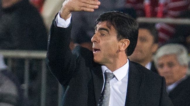 Federación Ecuatoriana anunció que Gustavo Quinteros quedó al margen de la selección