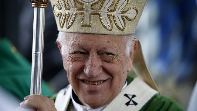 Ezzati dijo que insultos a Bachelet en Te Deum Evangélico 