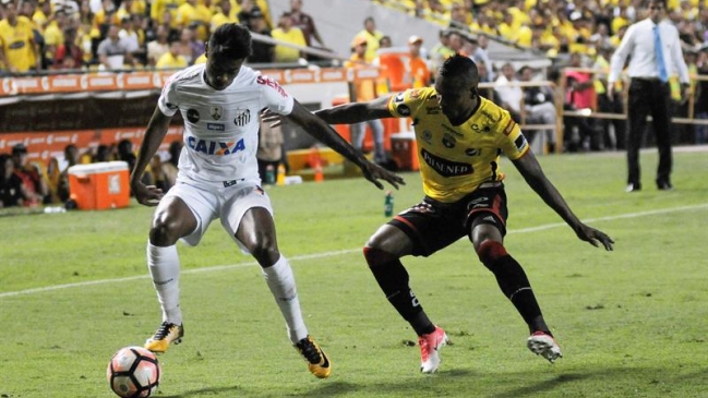 Barcelona salvó un valioso empate ante Santos en cuartos de final de Copa Libertadores