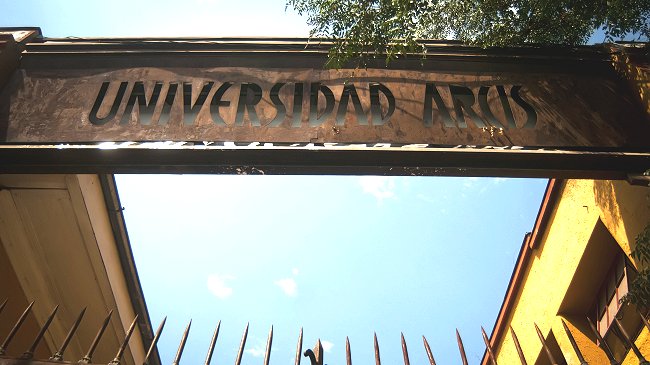 Cámara aprobó, con baja convocatoria, informe sobre Universidad Arcis