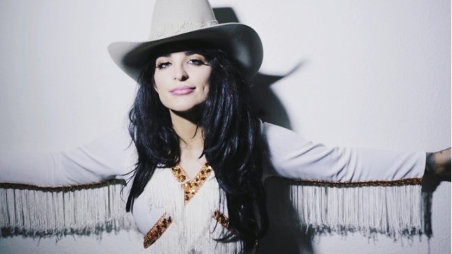 Cantante estadounidense le disparó a indigente que le pidió mover su Porsche