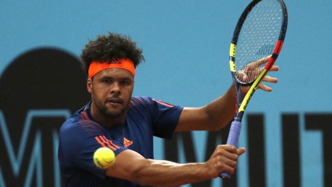 Francia y Serbia igualan en la primera jornada de semifinales de la Copa Davis