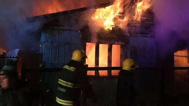 Región del Biobío: Hombre murió tras incendio de su vivienda en Contulmo