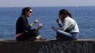 Viña del Mar: Turistas disfrutan de la playa en inicio de fin de semana largo