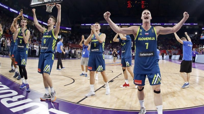 Las selecciones de Eslovenia y Serbia animan la final en el Eurobasket 2017