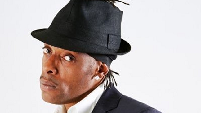 Singapur niega la entrada al rapero Coolio