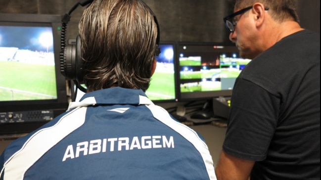 En Brasil adelantarán uso del VAR tras recientes errores arbitrales en el Brasileirao