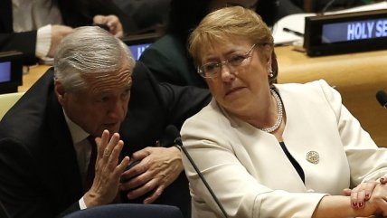  Bachelet firmó tratado que prohíbe armas nucleares  
