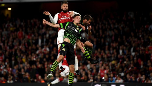 Arsenal superó con lo justo a equipo de la tercera división en la Copa de la Liga inglesa