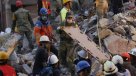 México llora a sus muertos mientras siguen las labores de rescate
