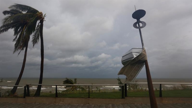 Artistas acuden a redes sociales con mensajes de apoyo a Puerto Rico y México