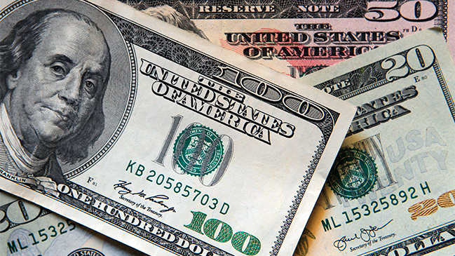 Comercio mundial crecerá en 2017 más de lo esperado, pero persisten riesgos