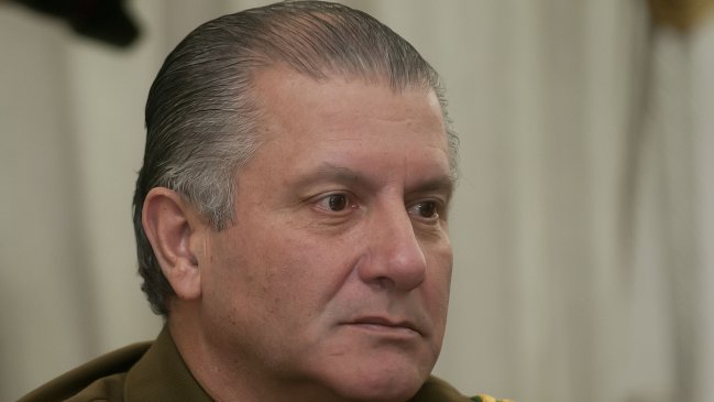 General director de Carabineros descartó adelantar su salida del cargo