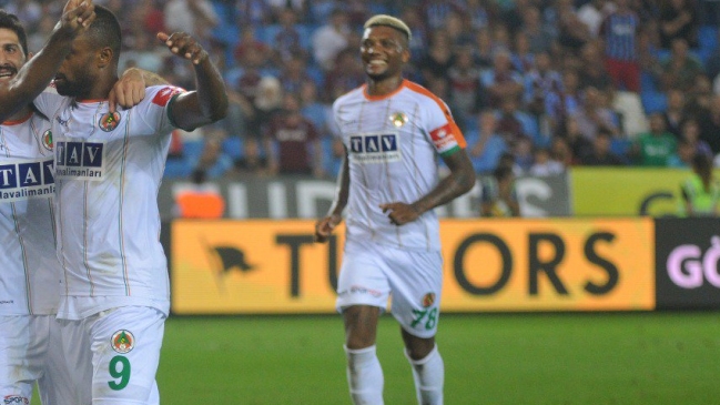 Junior Fernandes marcó en espectacular remontada de Alanyaspor por la liga turca