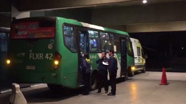 Víctima de robo murió tras ser apuñalado al interior de bus del Transantiago
