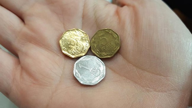 La fabricación de las monedas de uno y cinco pesos tiene los días contados