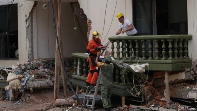 Los trabajos para el rescate de sobrevivientes tras terremoto en México