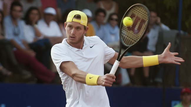 Nicolás Jarry cayó ante Lloyd Harris y no logró meterse al cuadro principal en Shenzhen