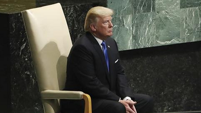 Donald Trump reiteró críticas a jugadores de la NFL y ahondó su pugna con deportistas