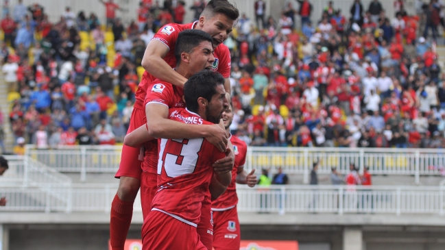 La Calera igualó con Coquimbo y aprovechó caída de Copiapó para tomar la cima en la Primera B