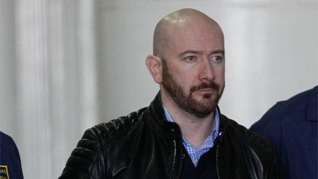 Seguirá en prisión: Tribunal aumentó plazo de investigación por estafas contra Rafael Garay