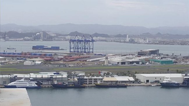 Huracán María dejó a la vista cientos de restos en cementerio de Puerto Rico