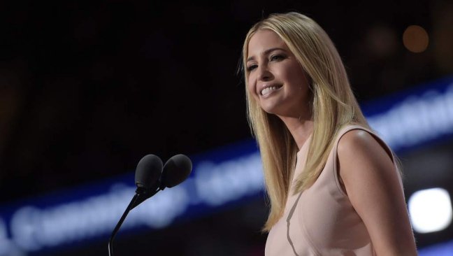 Ivanka Trump usó su cuenta de correo privado para asuntos oficiales