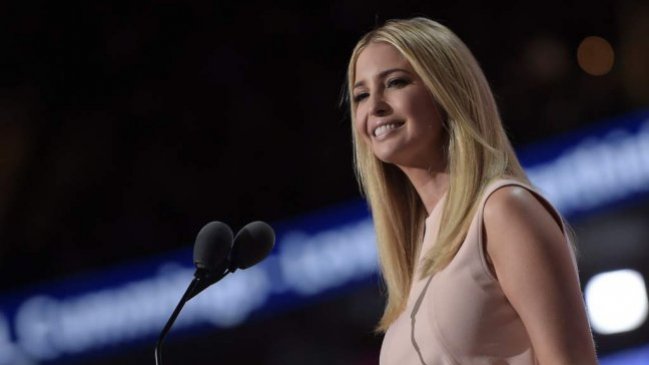 Ivanka Trump usó su cuenta de correo privado para asuntos oficiales