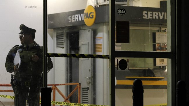 Carabineros indaga asalto a local 