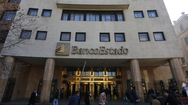 TC zanja polémica: Parlamentarios candidatos pueden optar a créditos del BancoEstado