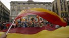 Miles de manifestantes protestaron en Barcelona contra referéndum independentista