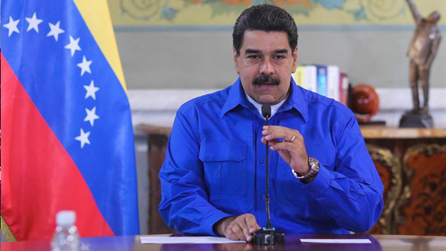 Maduro pidió a Rajoy responder 