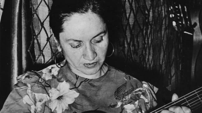 Suspenden homenaje a Violeta Parra en La Moneda