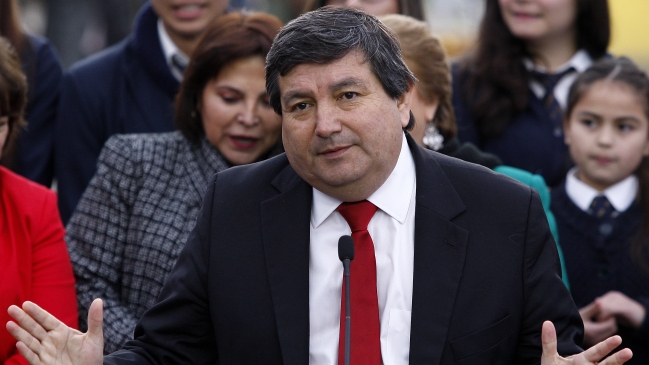 PS suspendió militancia del alcalde de San Ramón tras denuncia por vínculos con narcotráfico