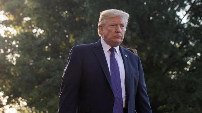 Donald Trump viaja hacia Las Vegas para reunirse con policías y víctimas del tiroteo