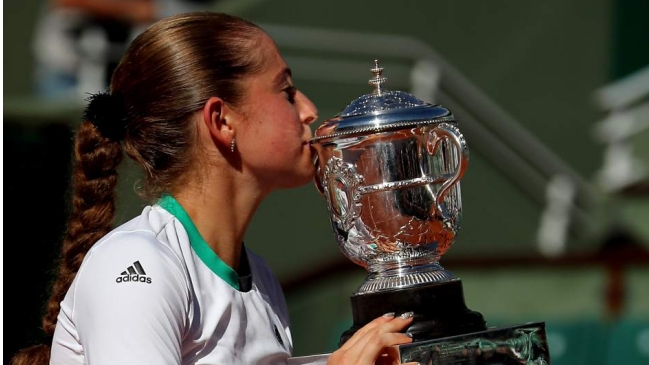 Jelena Ostapenko se sumó al Masters de Singapur