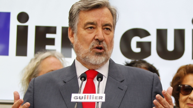 Guillier: Cuando Aylwin fue candidato se vaticinó el fin de Chile