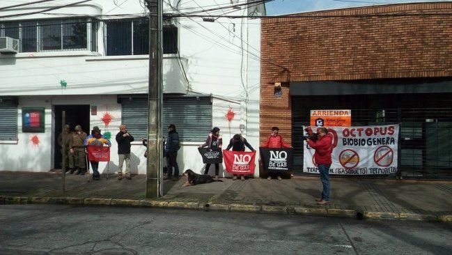 Agrupaciones buscan revocar aprobación de proyecto GNL Talcahuano