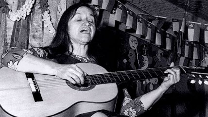   Dulce Patria: Especial en homenaje a Violeta Parra 