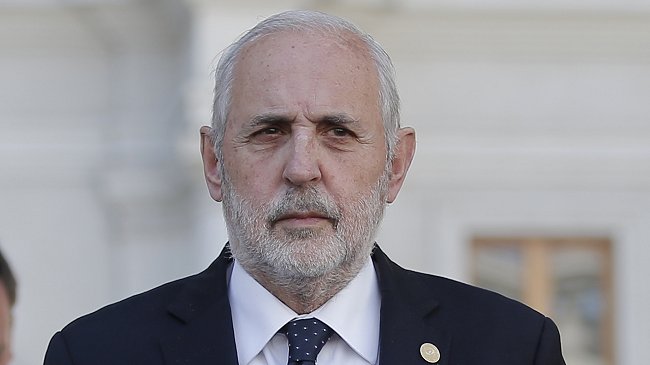 Abbott: Fiscalía mantendrá causa por delito terrorista, Gobierno es un interviniente más