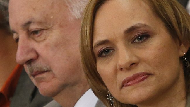 Goic sube el tono en nuevo choque con Teillier: 