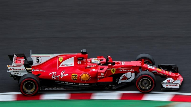 Vettel y Hamilton se repartieron los honores en los entrenamientos libres de Suzuka