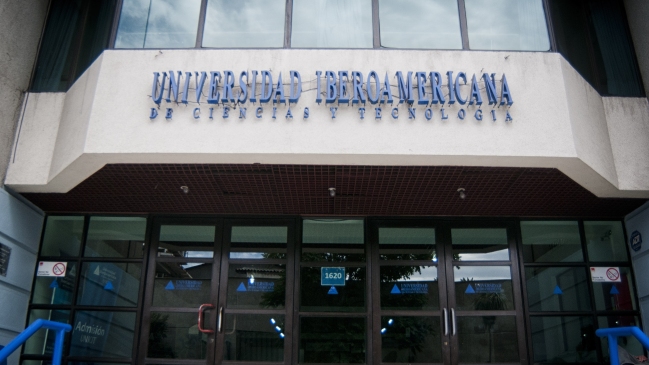 U. Iberoamericana: Estudiantes piden ser reubicados en estatales en caso de cierre