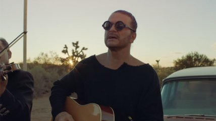   Ricardo Arjona estrenó videoclip al estilo de 