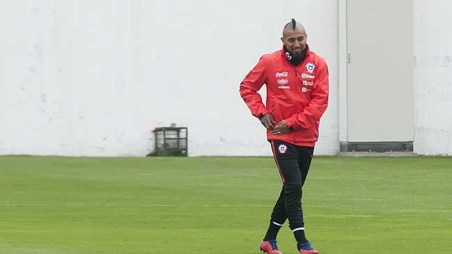 Arturo Vidal tomó un avión hacia Alemania para incorporarse a Bayern Munich